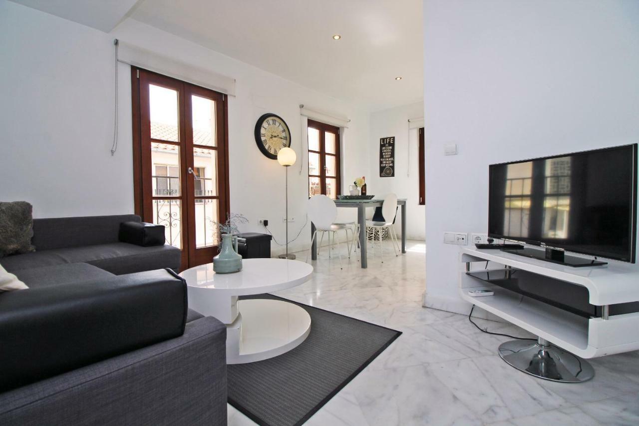 Del Parque Flats - Tribuna Málaga Exteriör bild